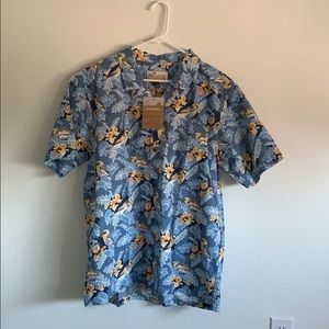 Patagonia Pataloha Hawaiian Shirt NWT. Size L